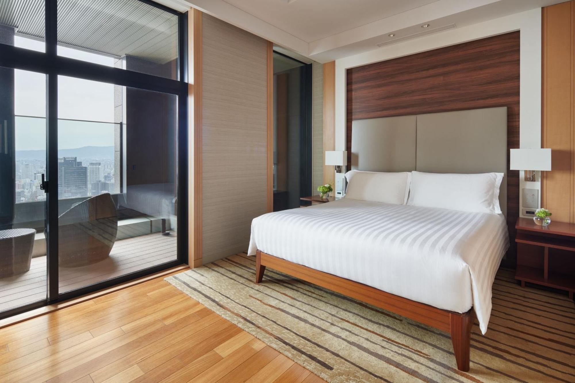 Intercontinental Hotel Osaka By Ihg Exterior foto